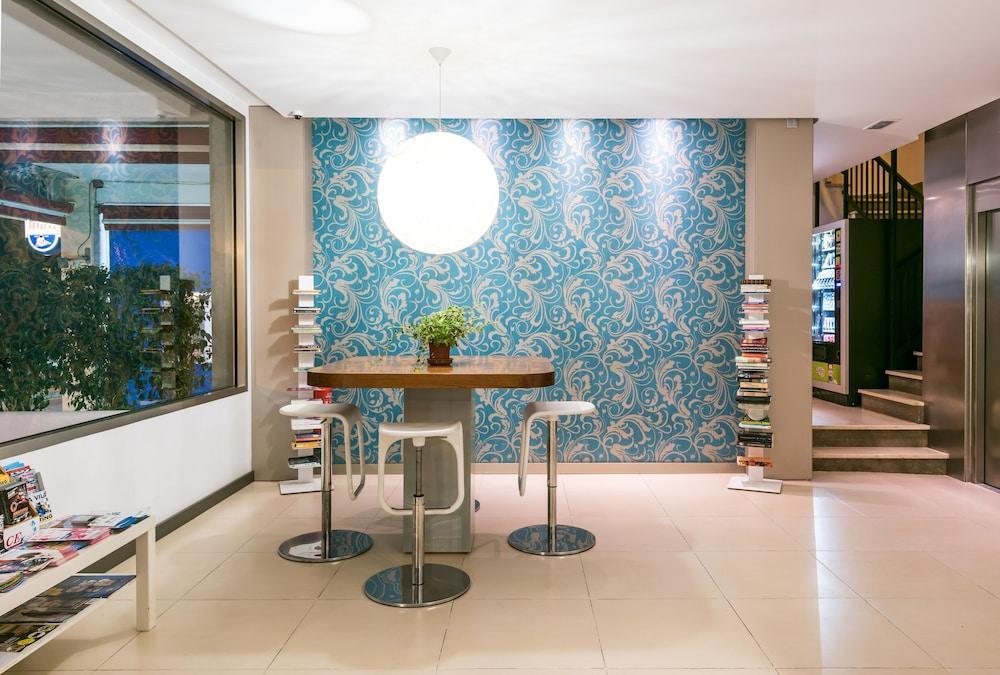 Hotel Flats Friends Atlantida